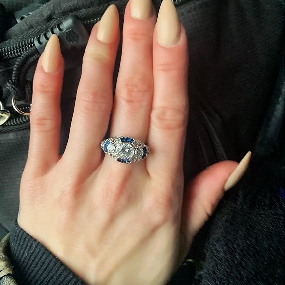 925 Sterling Art Deco Blue and White Sapphire Ring - Picture 8 of 16